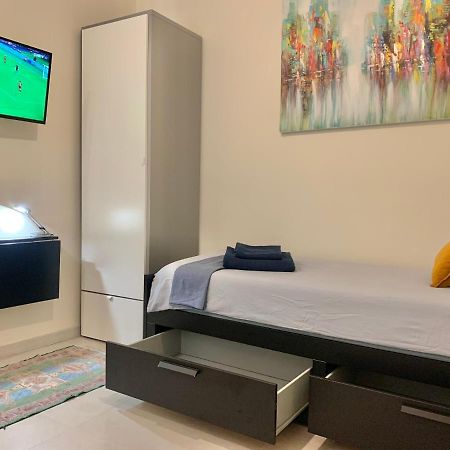 Small Private Studio In Heart Of Valencia - Rusafa Exteriör bild
