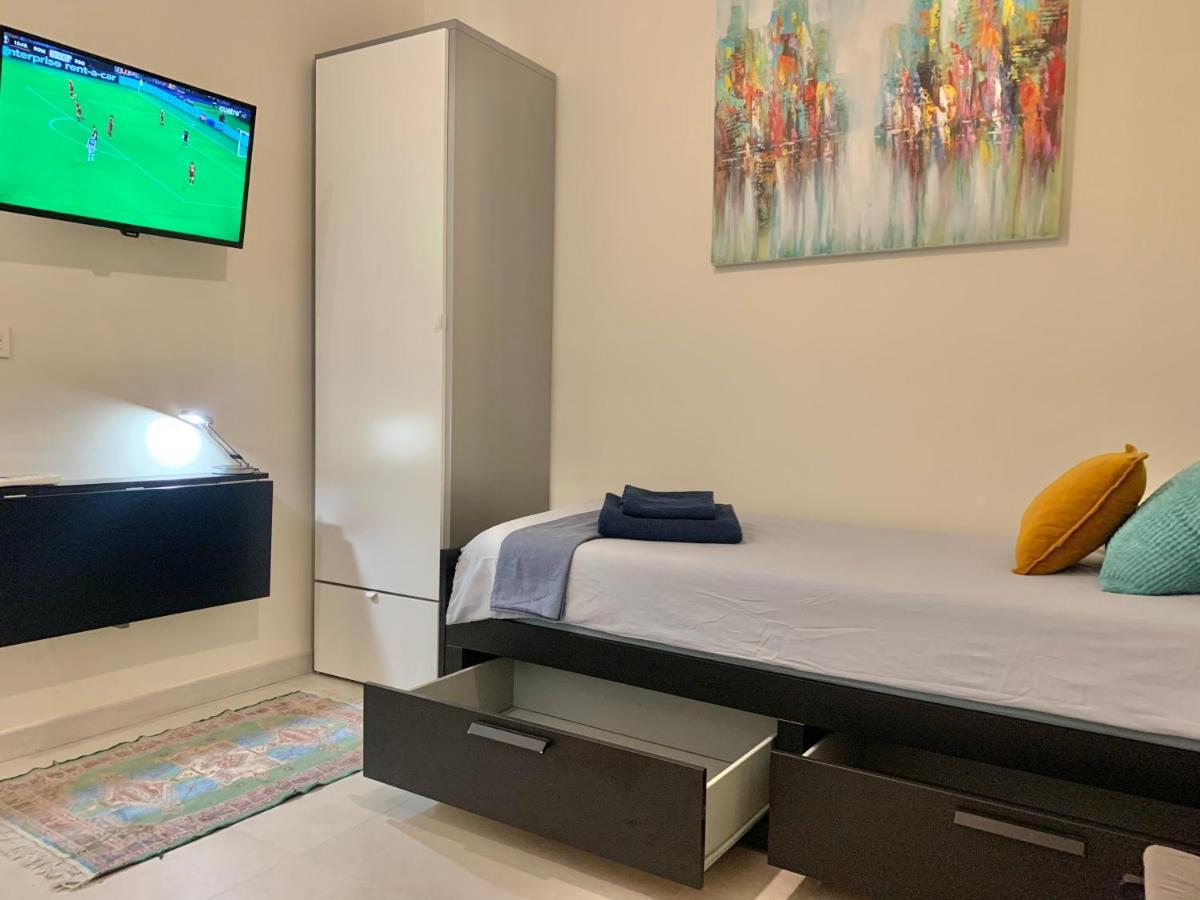 Small Private Studio In Heart Of Valencia - Rusafa Exteriör bild